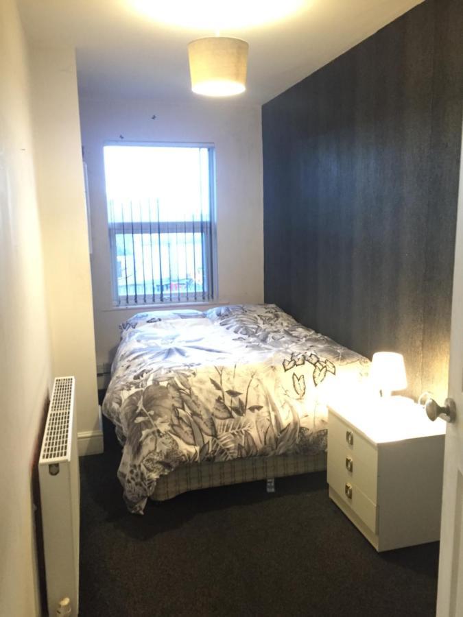 Private Double Room Near City Centre, Coventry Exteriör bild